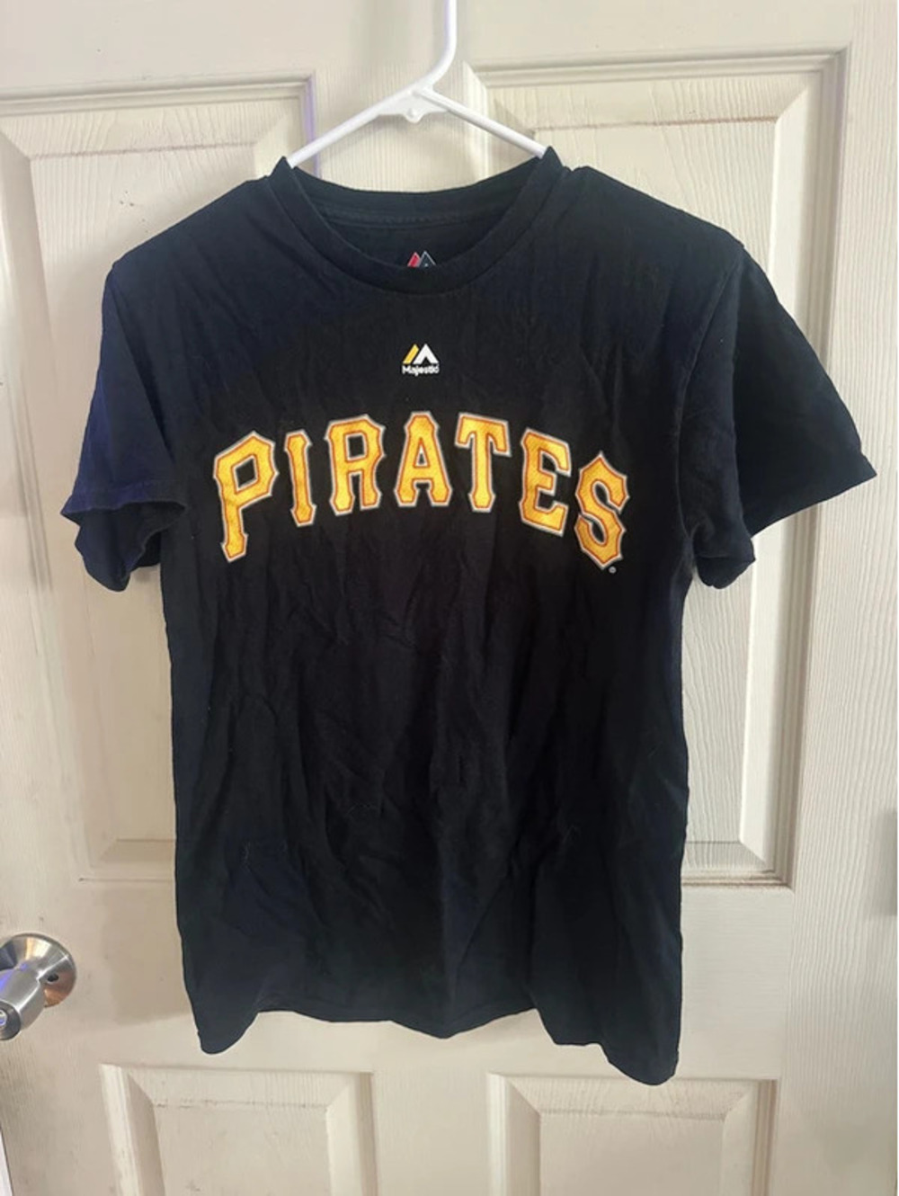 Majestic MLB Pirates McCutchen tshirt size small